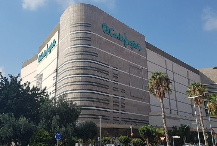 Além dos supermercados, outros estabelecimentos portugueses como a loja de departamento El Corte Inglés e a rede de eletroeletrônicos Wortenain já aram a aceitar o PIX como meio de pagamento possível.