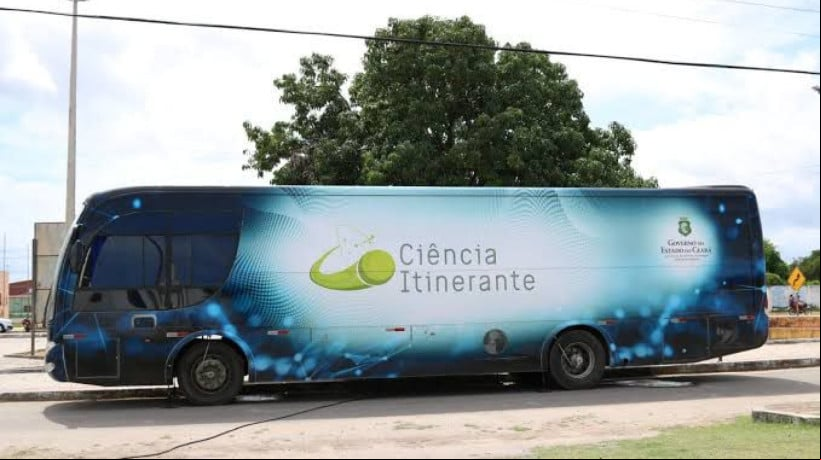 o projeto oferece oficinas, experimentos, conhecimento e diversÃ£o 