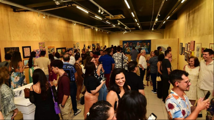 Em cartaz de 6 a 26 de junho, Mostra 8 de Maio reúne mais de 143 artistas em exposição gratuita no CCBNB