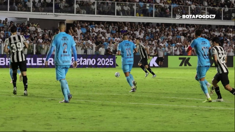 Artur marca gol da vitória do Botafogo sobre o Santos; veja 