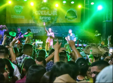 Ministério Público solicitou cancelamento de shows em Forquilha devido à suspeita de cachês terem sido pagos com recursos da educação e assistência social do município 