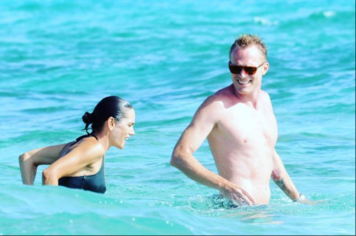 Jennifer Connely e Paul Bettany - Desde 2003.