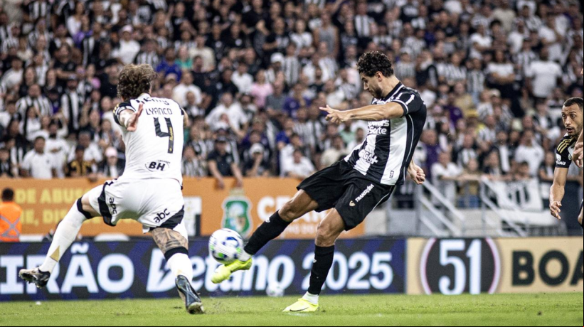 A última vez que Pedro Raul marcou foi no dia 15 de abril, quando anotou dois gols na vitória do Vovô por 2 a 1 sobre o Vasco 